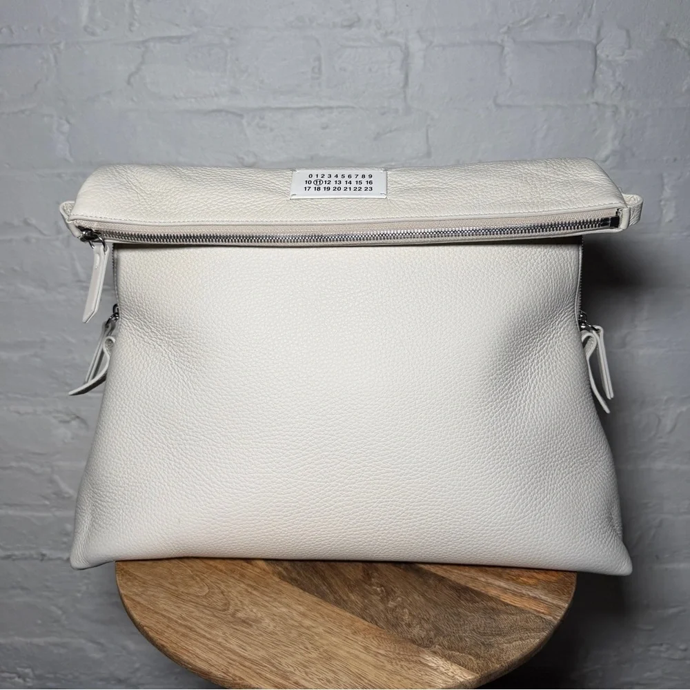 Maison Margiela Soft 5AC White On-Body Crossbody Messenger Shoulder Deerskin Bag